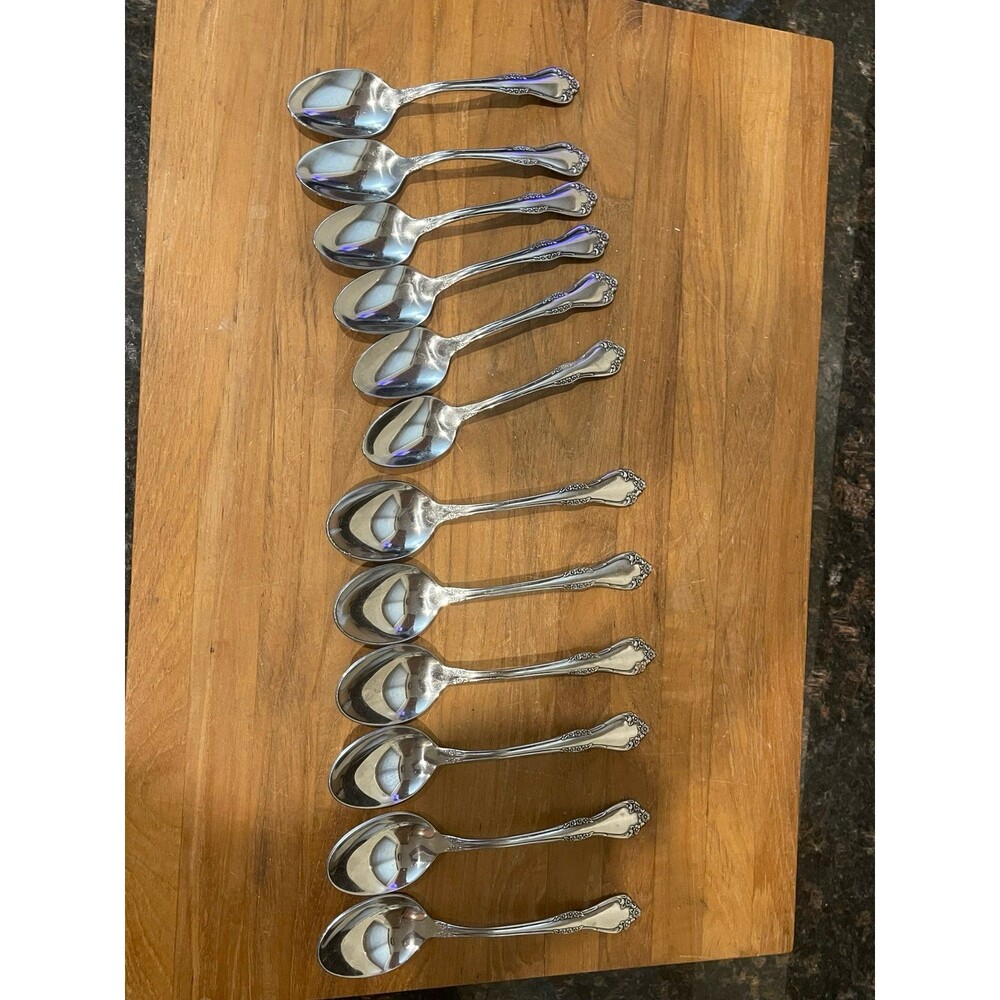 12 piece ONEIDA stainless MANSFIELD flatware